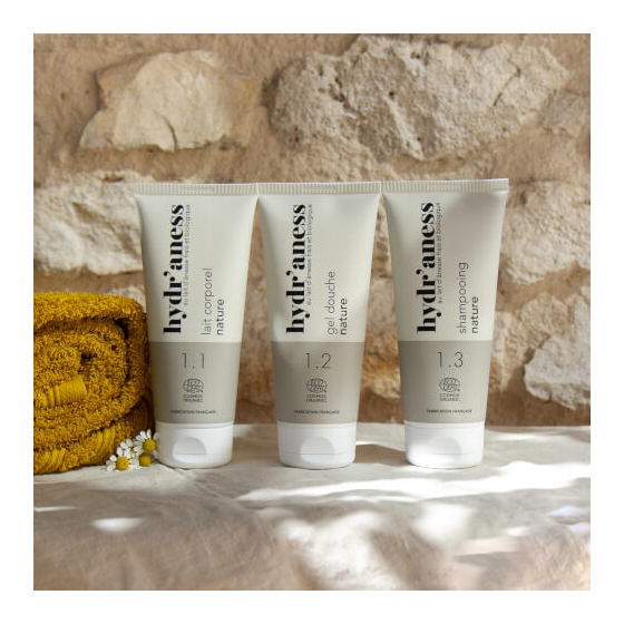 Pack cosmétiques bio lait corporel, gel douche et shampoing Hydr'aness